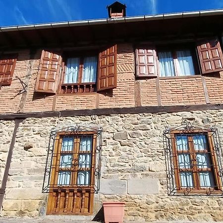 فيلا Casa Rustica En Dobres Con Vistas A La Montana المظهر الخارجي الصورة