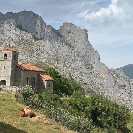 فيلا Casa Rustica En Dobres Con Vistas A La Montana المظهر الخارجي الصورة