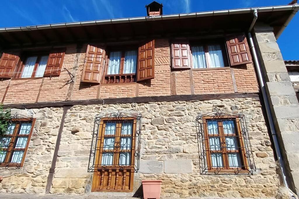 فيلا Casa Rustica En Dobres Con Vistas A La Montana المظهر الخارجي الصورة